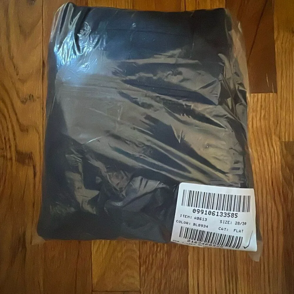 J. Crew 250 skinny-fit pant in stretch chino in Navy NWT 28/30
